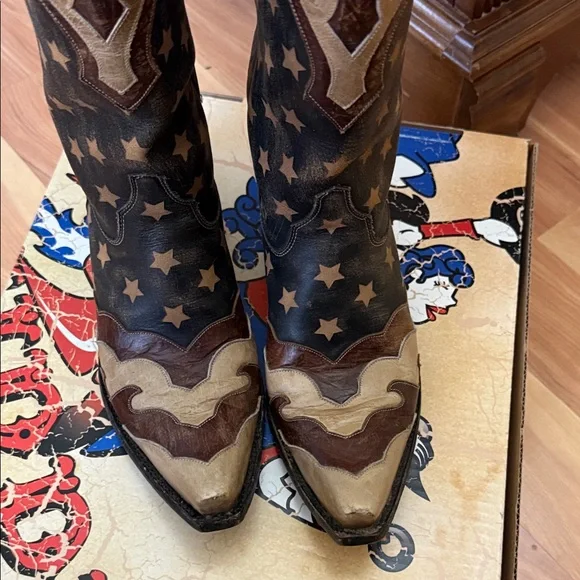 Old Gringo Red White and Blue Cowboy Boots - Picture 3 of 5
